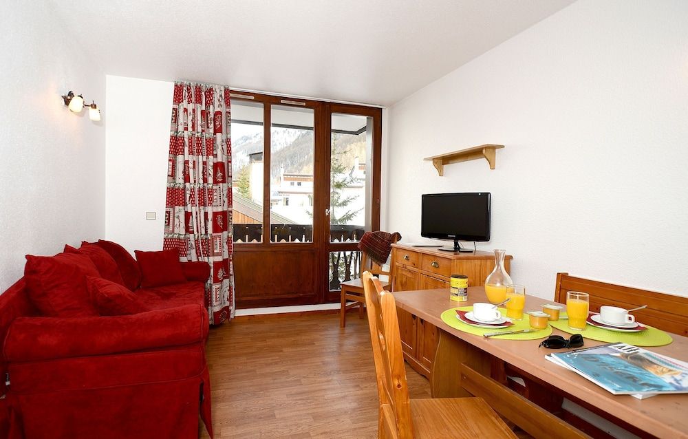 Apartment (4 People)