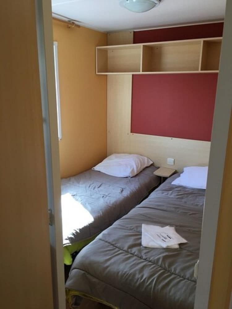 Comfort Mobile Home, 3 Bedrooms