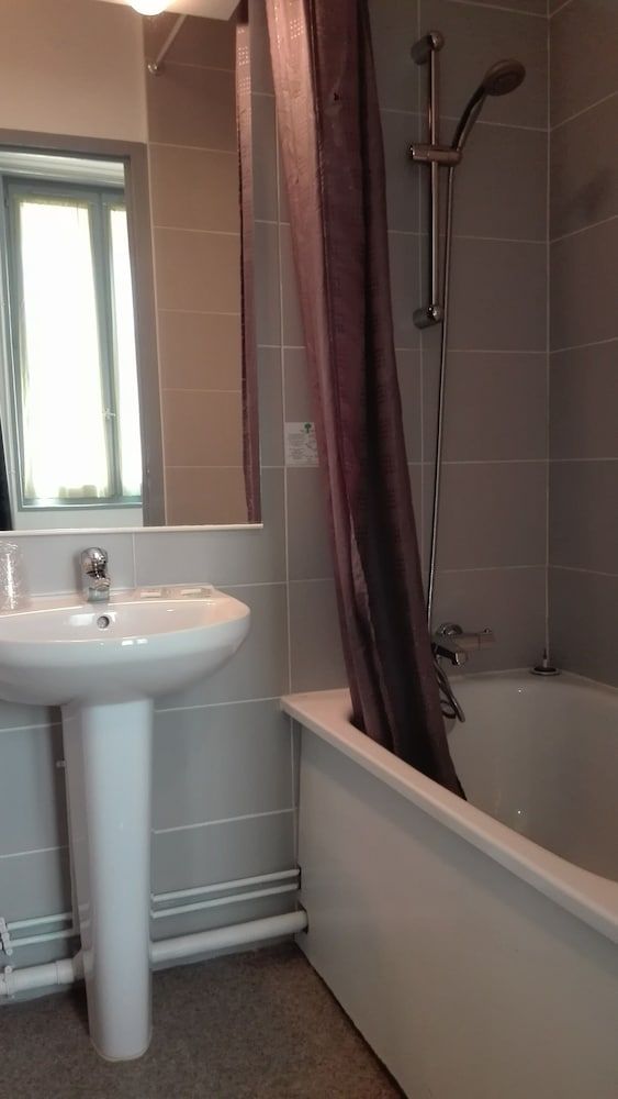 Hôtel de la Plage Double Room, City View 8