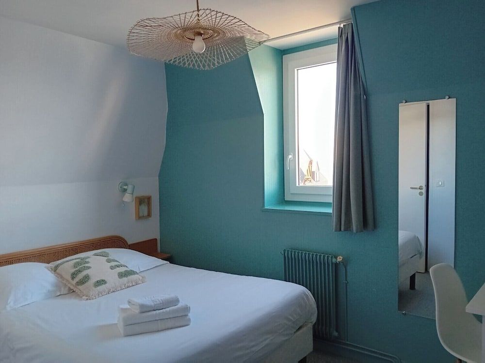 Hôtel de la Plage Double Room, City View 6