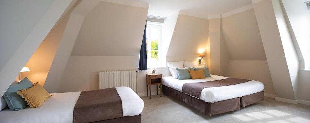 Classic Triple Room, Multiple Beds, Courtyard View