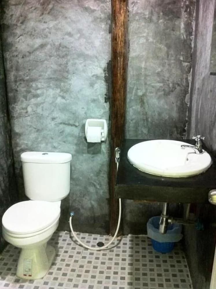 Apache Beach House Standard Double Room 2