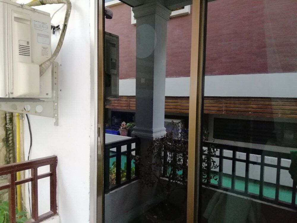 Neverland Hostel Comfort Room, Women only 2