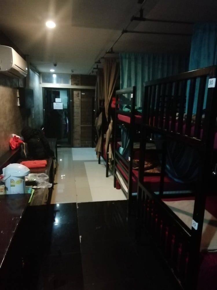 undefined Neverland Hostel 10