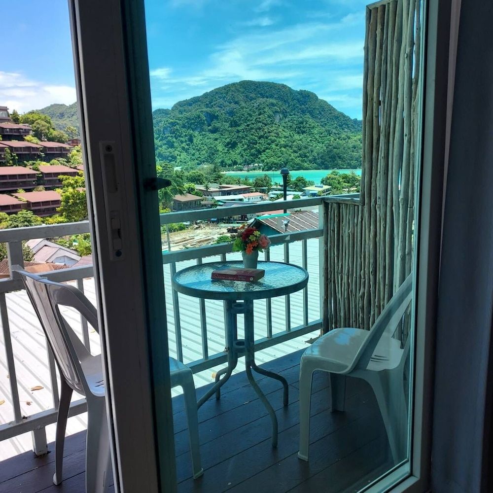 Blue View House Phi Phi Basic Double Room 6