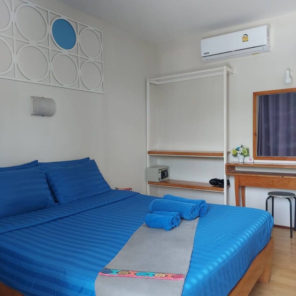 undefined Blue View House Phi Phi 6