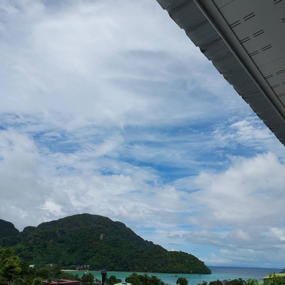 Blue View House Phi Phi Basic Double Room 9