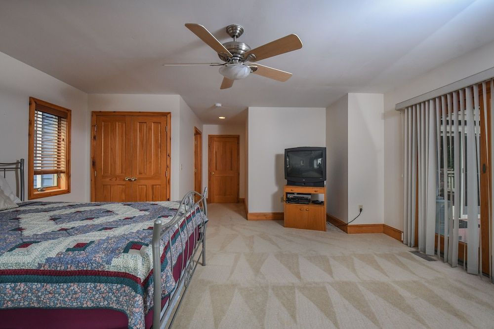 House, 4 Bedrooms, Hot Tub