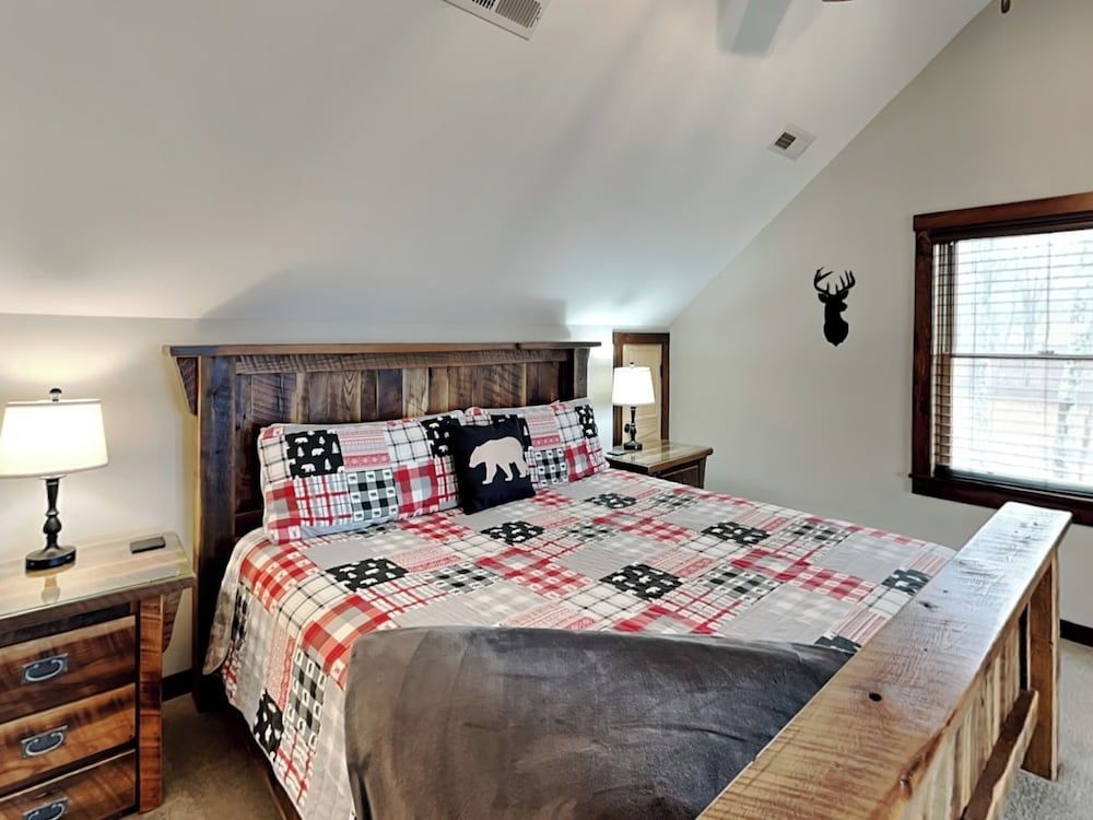 House, Multiple Beds, Hot Tub, Golf View