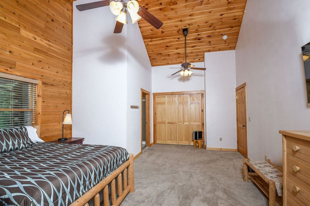 House, Multiple Beds, Kitchen