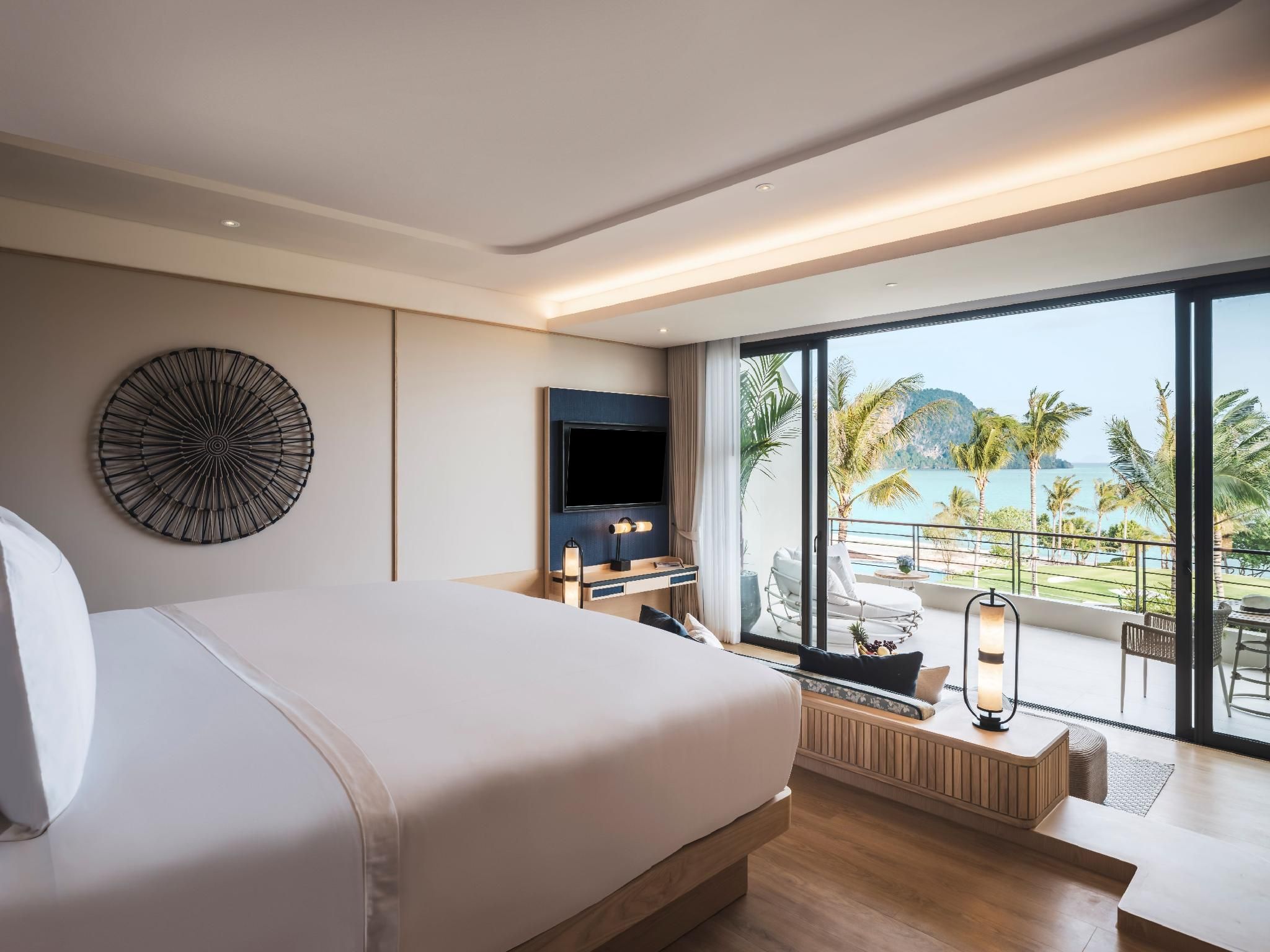 Deluxe Sea View Suite with Complimentary Sea Transfers from Phuket