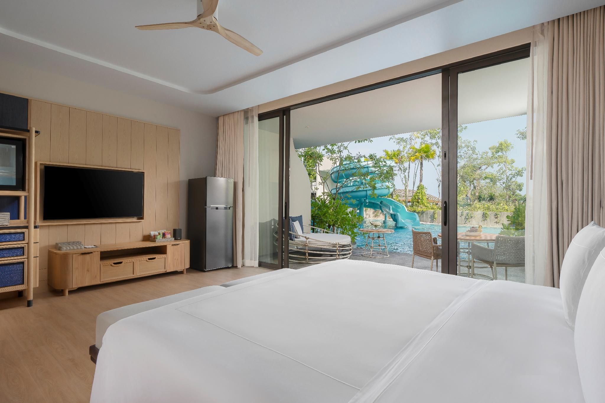 Family Suite Pool Access with Complimentary Sea Transfers from Phuket