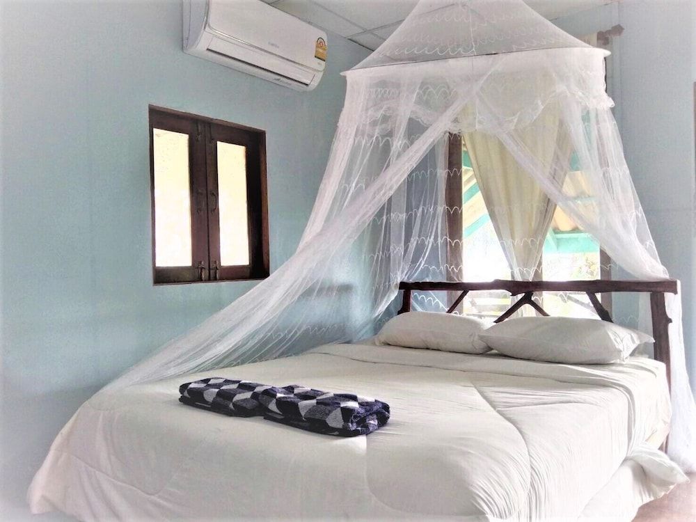 Junior Bungalow