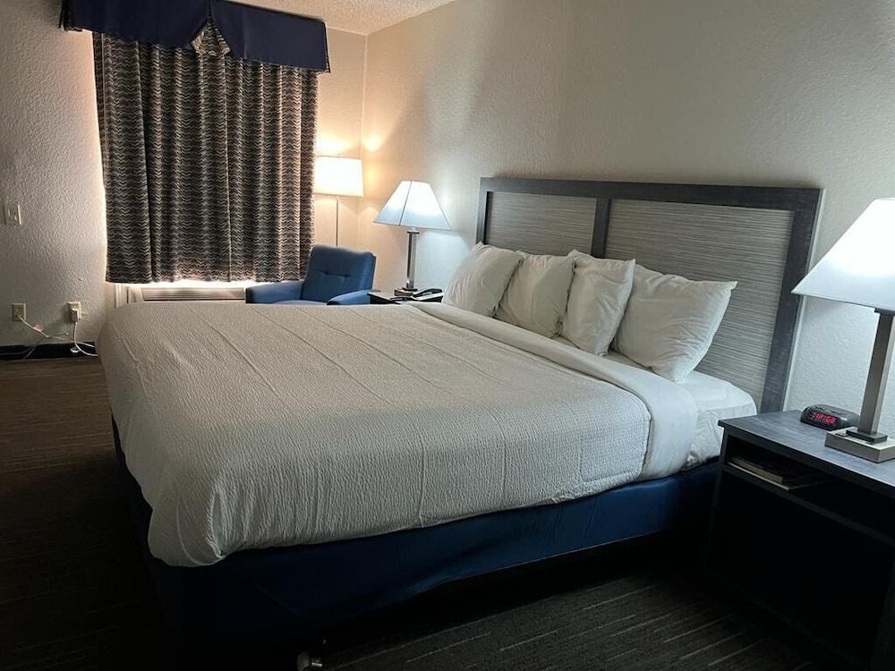 Deluxe Single Room
