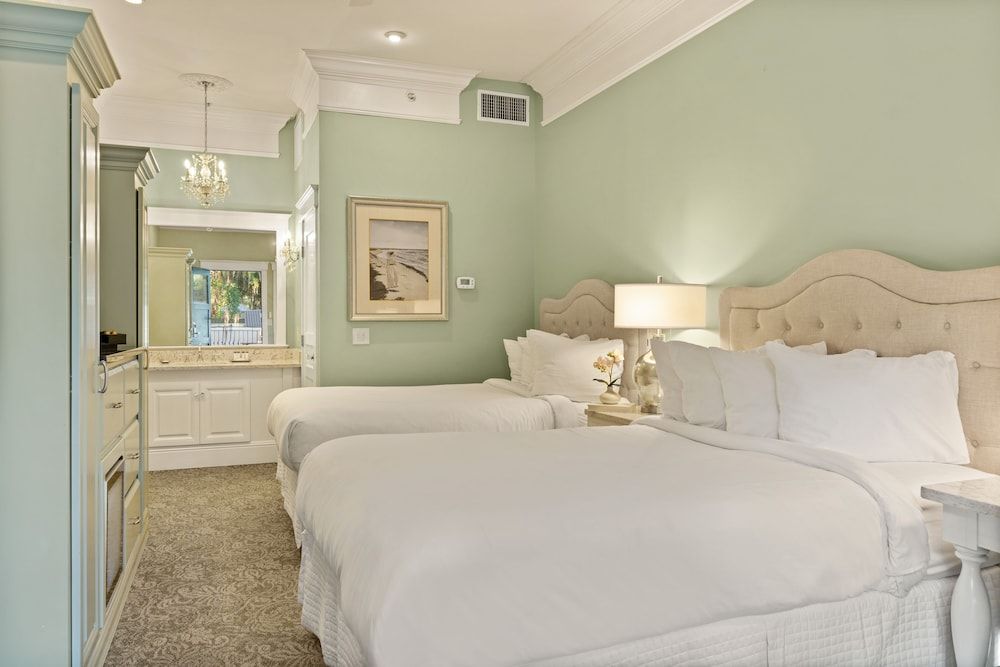 Standard Room, 2 Double Beds