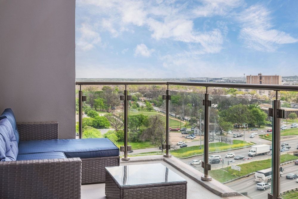 Standard Room, 2 Queen Beds, Balcony