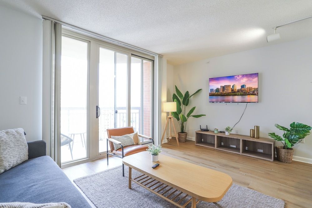 City Apartment, 2 Bedrooms, City View