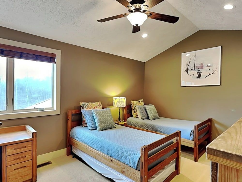 House, Multiple Beds, Fireplace