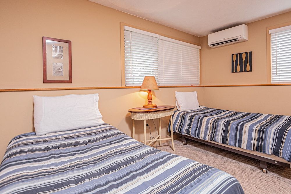 House, Multiple Beds, Fireplace