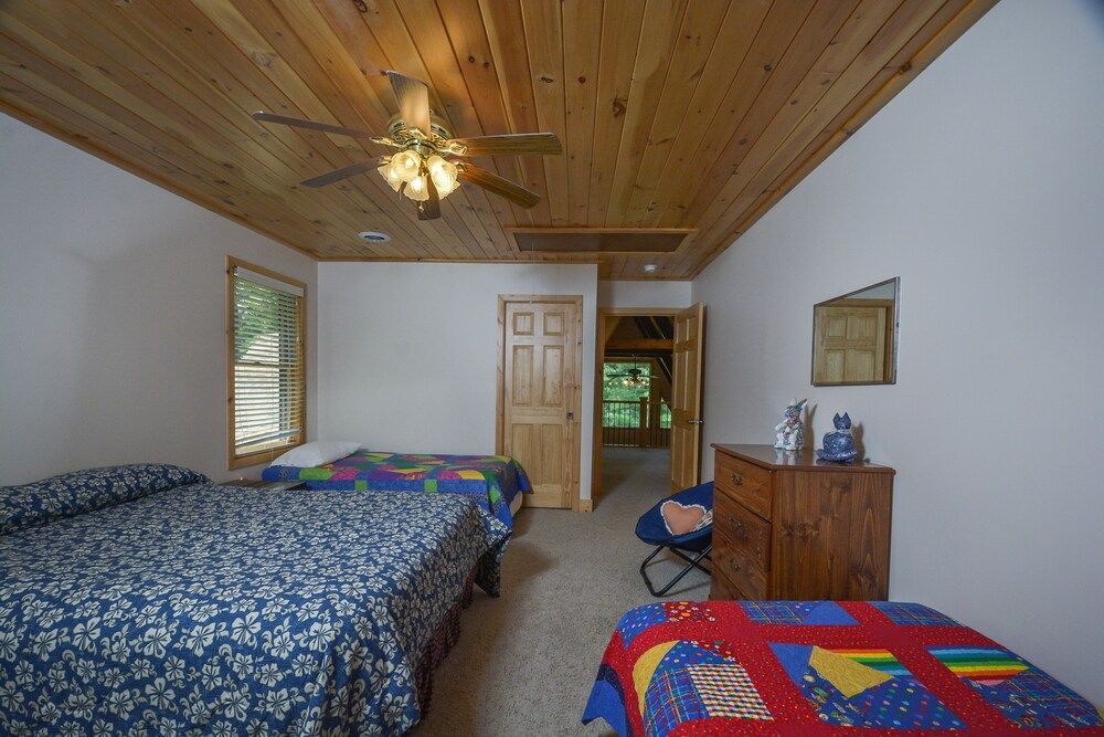 Lakeview Cottage
