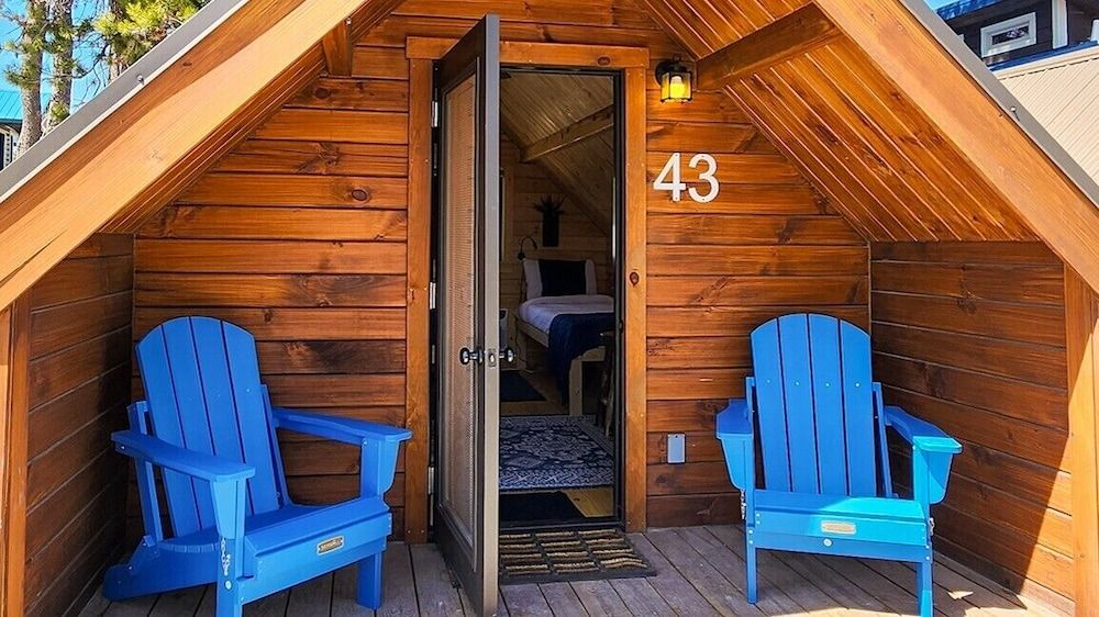 Blue Buffalo Resort Pine Cabin (Dry Cabin - No Running Water) 10