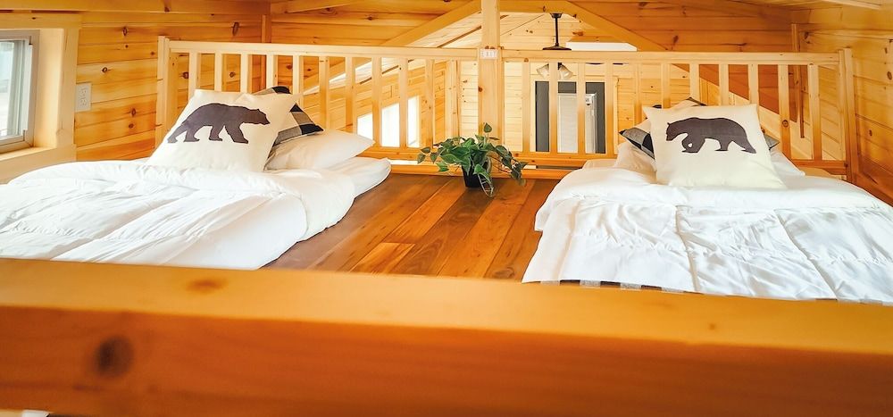 Spruce Cabin
