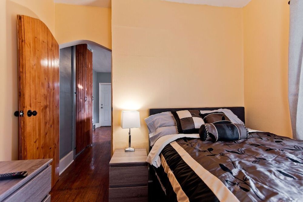 House, 5 Bedrooms