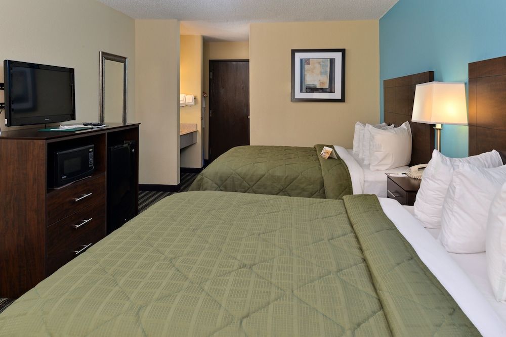 Standard Room, 2 Queen Beds, Non Smoking