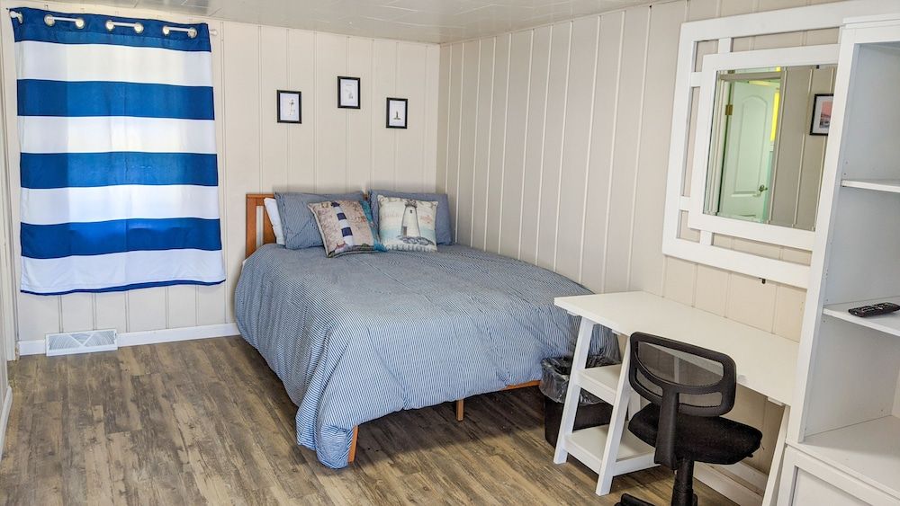 Whitehall Cottages Basic Room, 1 Double Bed, Non Smoking 8