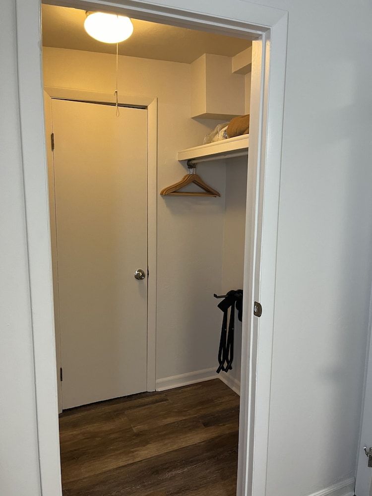 Woodland Motel Family Suite, 2 Bedrooms 4