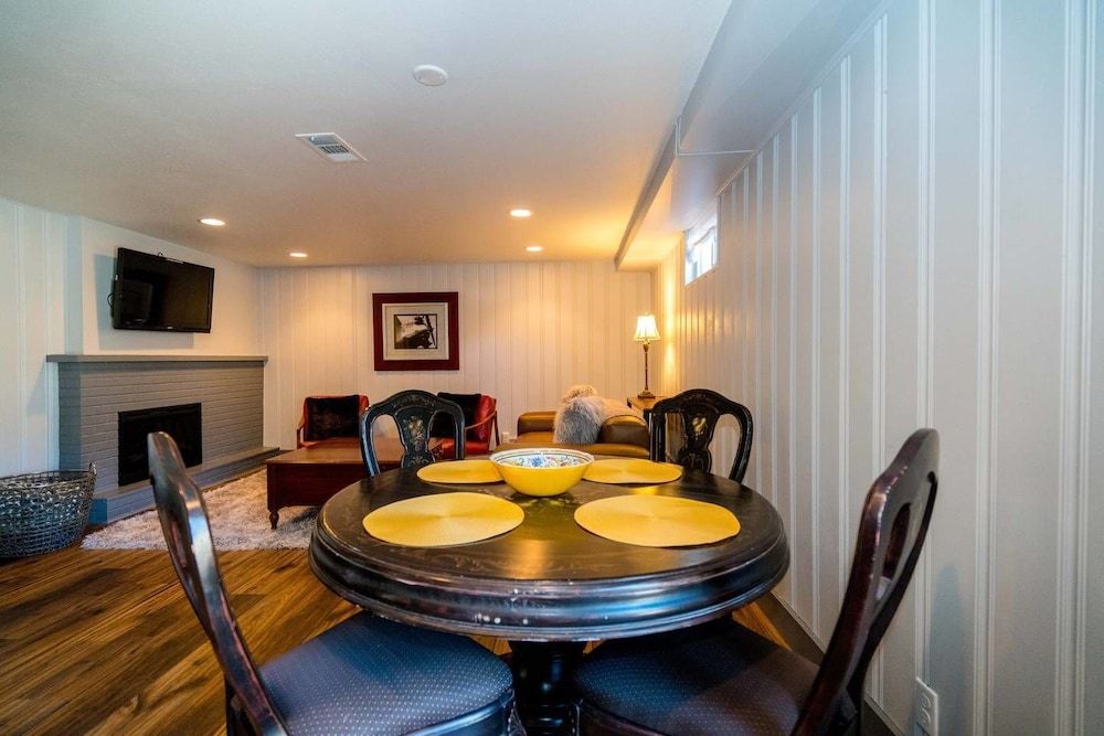 House (1 Bedroom)