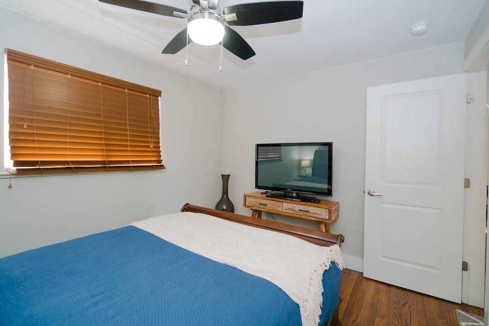 House (4 Bedrooms)