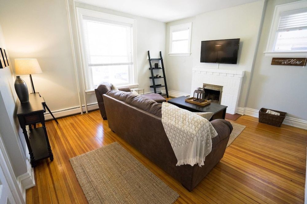 Apartment (1 Bedroom)