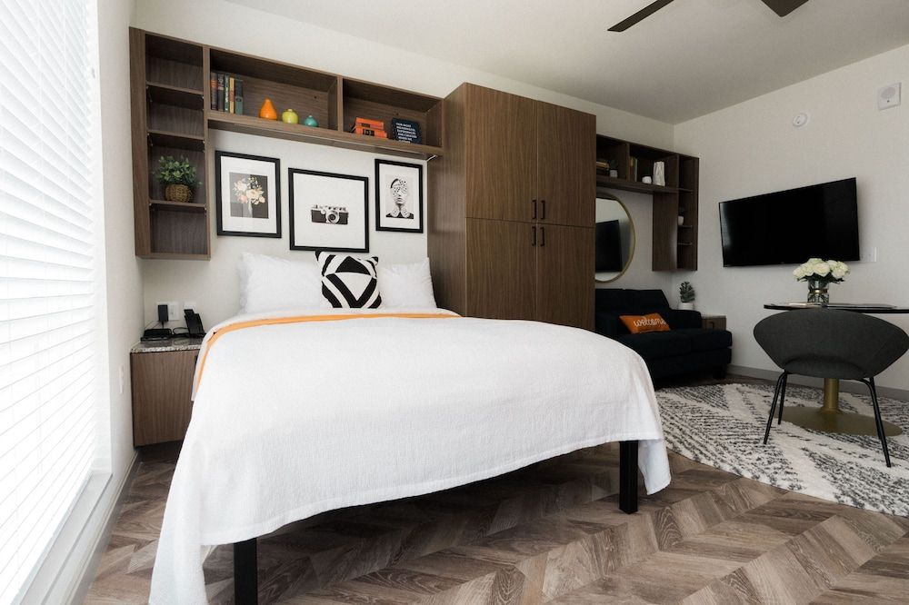 Yugo Guest Suites Studio 3