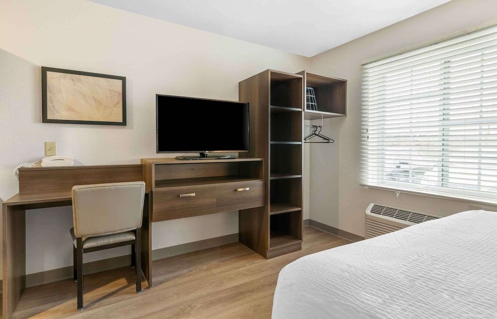 Standard Studio, Non Smoking, Refrigerator & Microwave