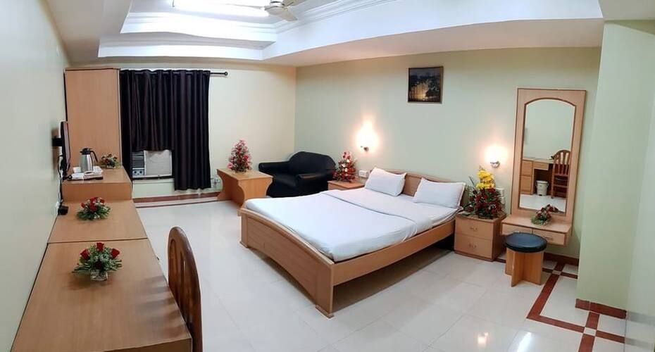 undefined Hotel Lovely Palace 8
