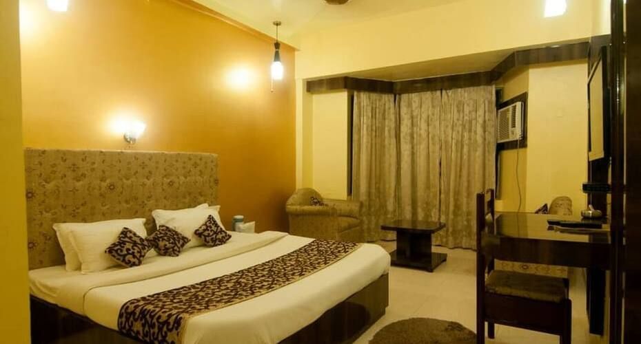 undefined Hotel Lovely Palace 4
