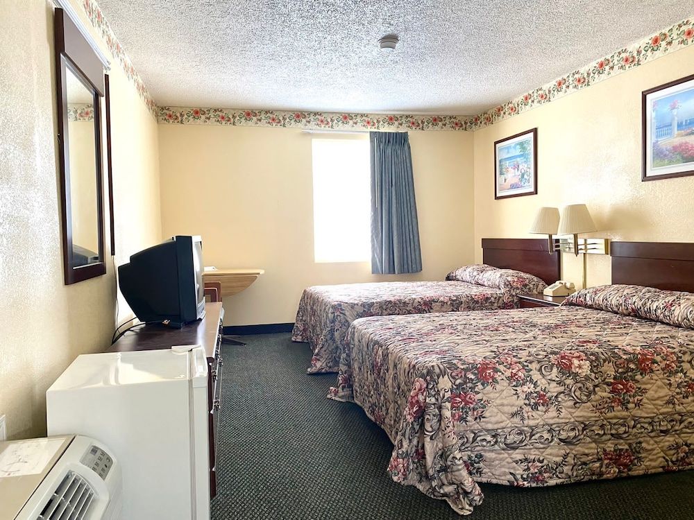 Economy Double or Twin Room