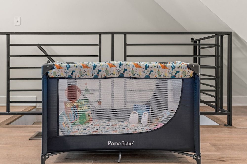 Stylish-Near Stadiums&Nightlife-GameRoom Basic House 16