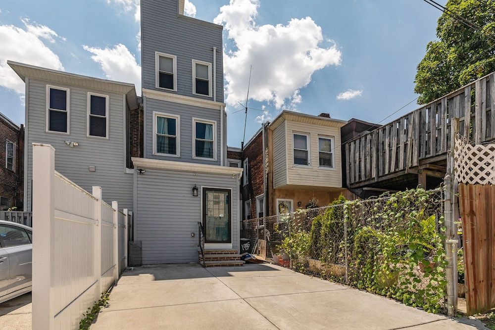 undefined Trendy Fairmount Gem Roof Deck 3