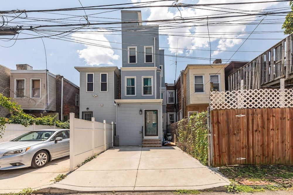 undefined Trendy Fairmount Gem Roof Deck 7