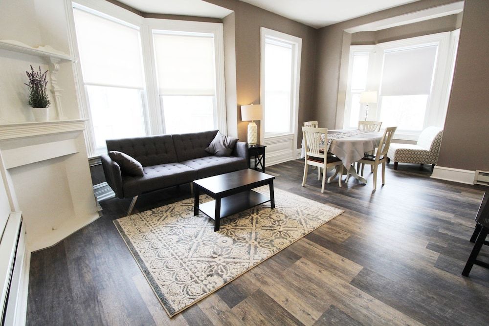 undefined Midtown Suites 4