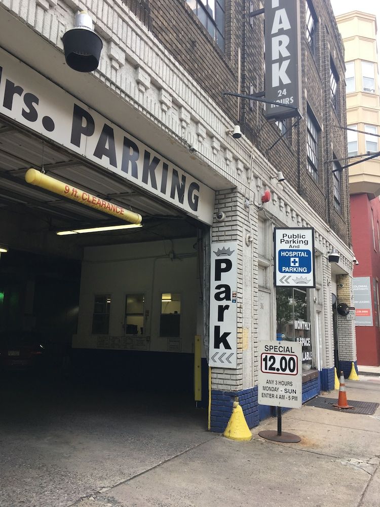 undefined Midtown Suites 8