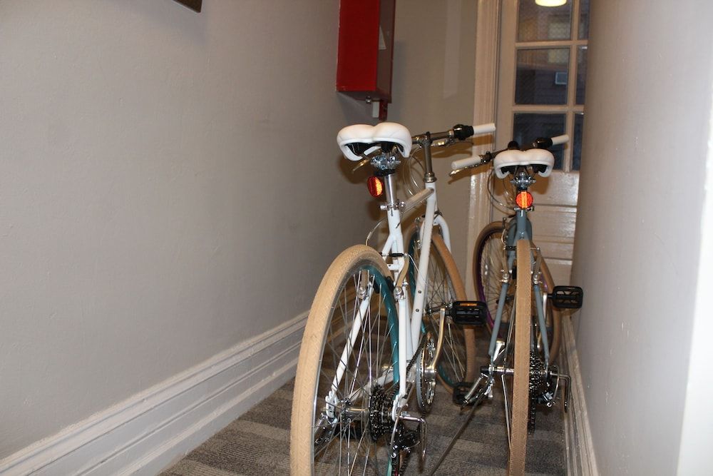 undefined Midtown Suites 5