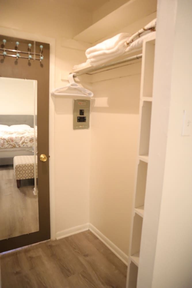 undefined Rittenhouse Suites 3