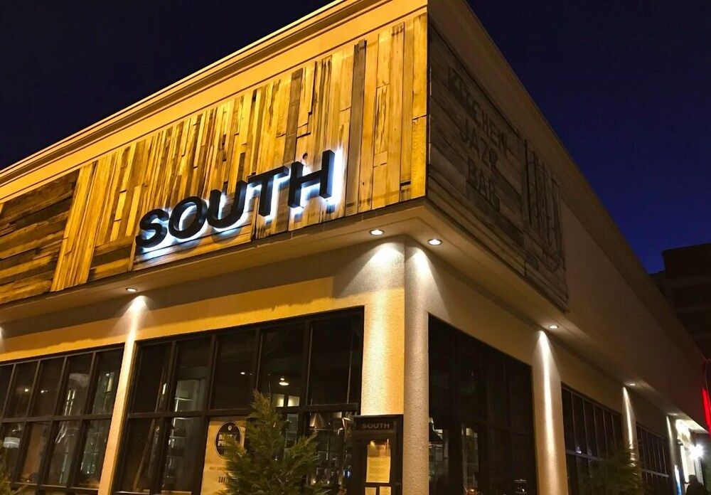 undefined 755 Capitol - B