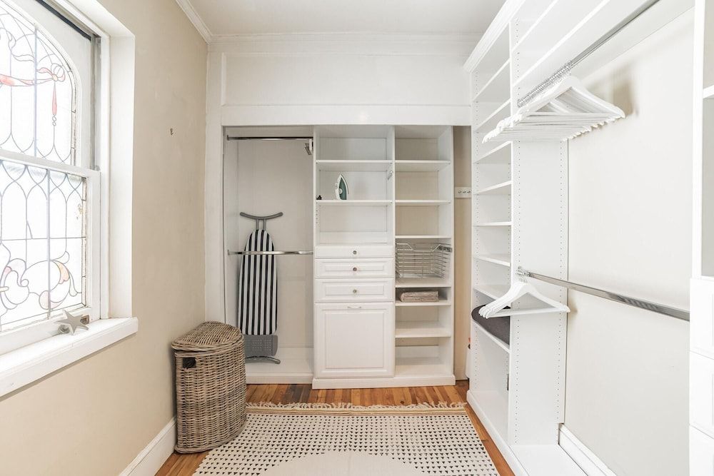 undefined 337 South 6th Street 10