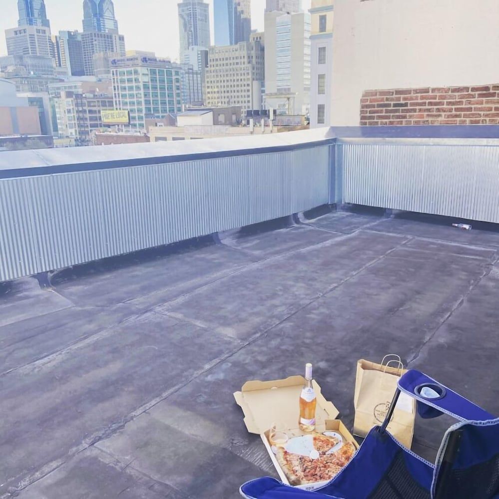 undefined Kestrel Hotel 8