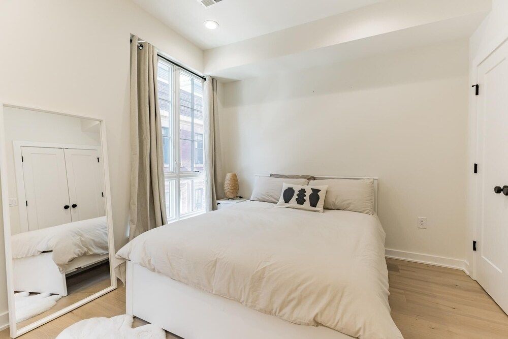 undefined 2013 Abigail St 6