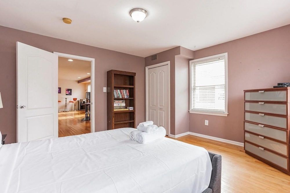 undefined 917 S 8th St. · Stylish 3 Bedroom Home in Bella Vista 5